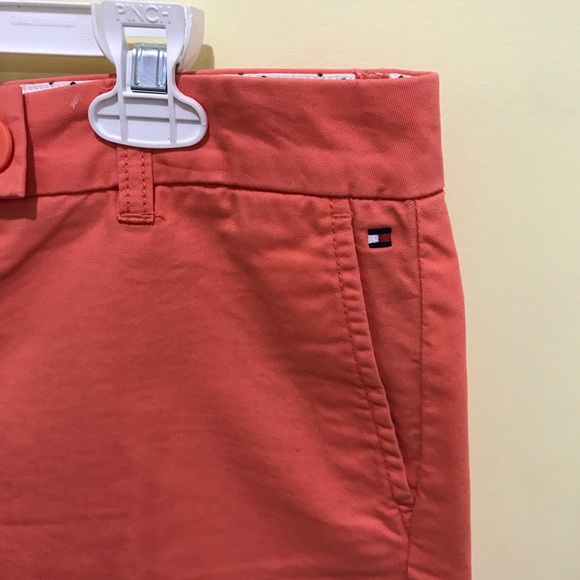 Tommy Hilfiger shorts - Picture 4 of 6